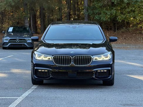Used 2016 BMW 750i xDrive image 2