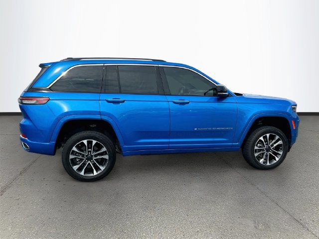 Used 2022 Jeep Grand Cherokee Overland AWD/4WD image 31