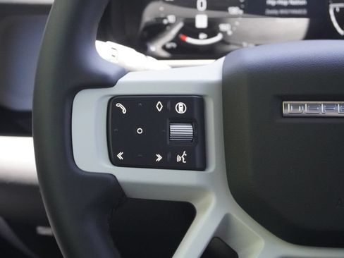 New 2026 Land Rover Defender 110 X-Dynamic SE AWD/4WD image 12