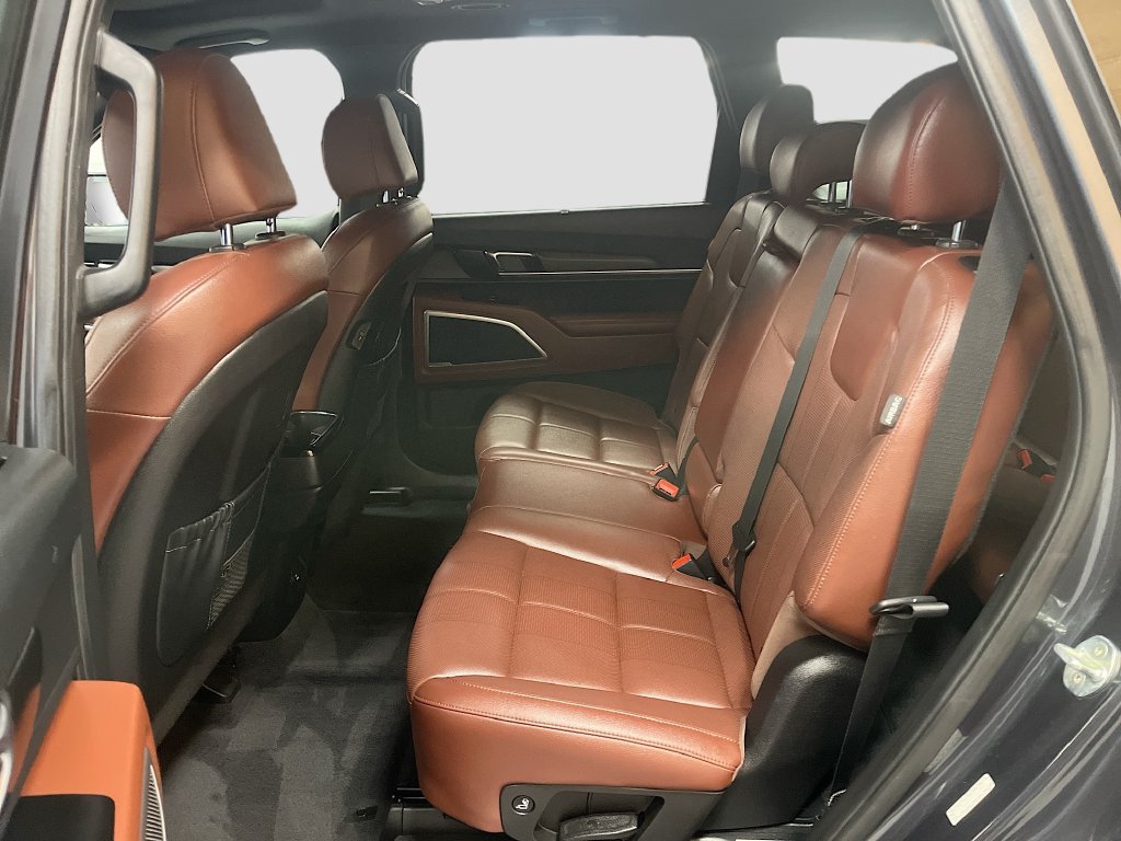 Used 2023 Kia Telluride EX AWD/4WD image 25