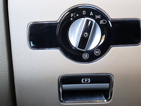 Used 2010 Mercedes-Benz S 550 image 37