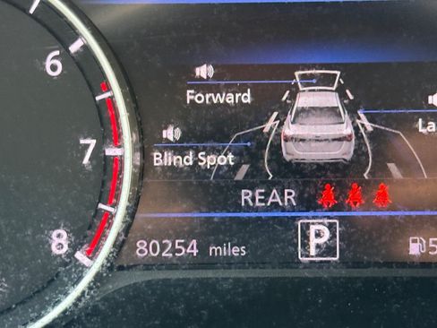 Used 2020 Nissan Sentra SV w/ Trunk Package FWD image 24