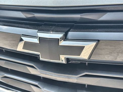 Certified 2025 Chevrolet Colorado Z71 w/ Midnight Edition AWD/4WD image 30