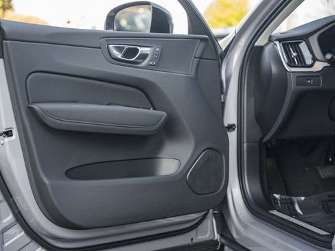 New 2026 Volvo XC60 B5 Plus w/ Protection Package Premier image 37