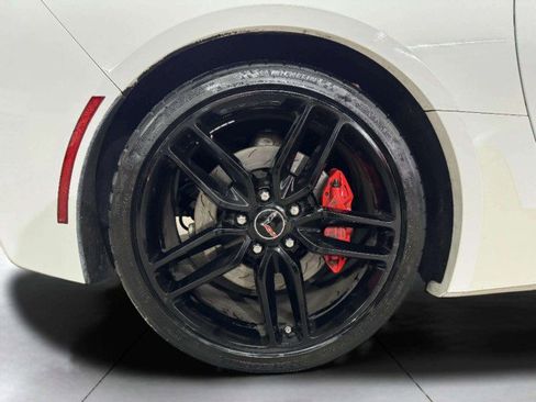 Used 2014 Chevrolet Corvette Stingray Convertible w/ 2LT Preferred Equipment Group image 57