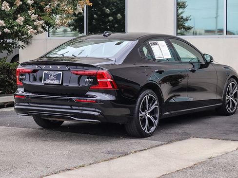 Used 2024 Volvo S60 B5 Core AWD/4WD image 6