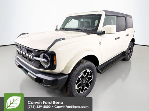 New 2026 Ford Bronco Outer Banks AWD/4WD image 3