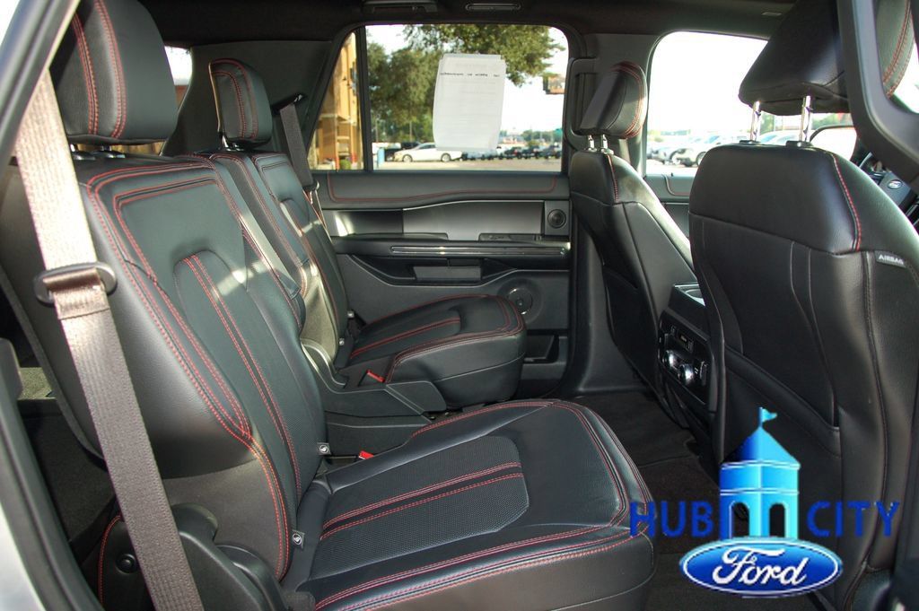 Used 2021 Ford Expedition Limited RWD image 14