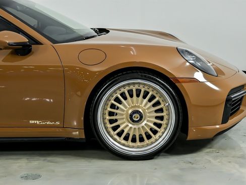 Used 2025 Porsche 911 Turbo S AWD/4WD image 15