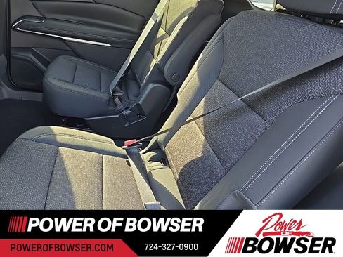 New 2026 Chevrolet Traverse LT image 5