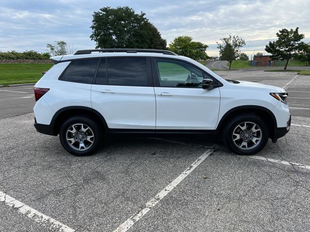 Used 2023 Honda Passport TrailSport image 12