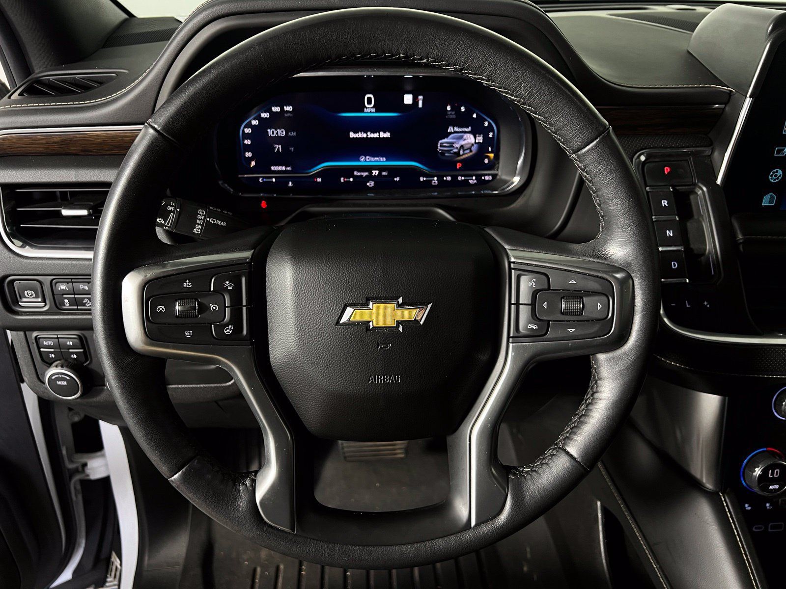 Used 2022 Chevrolet Suburban Premier AWD/4WD image 9