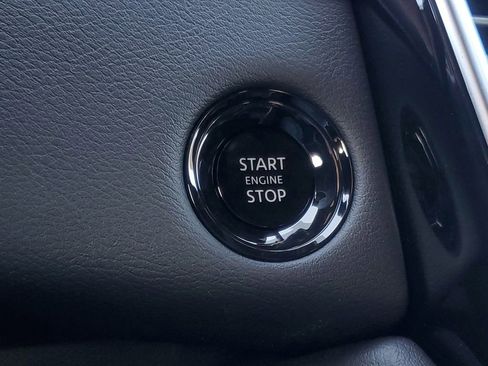 New 2026 Nissan Armada SL w/ Captain's Chari Seat Package image 19