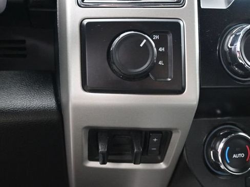 Used 2020 Ford F250 Lariat AWD/4WD image 26