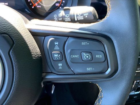 Certified 2024 Jeep Wrangler Unlimited Sport AWD/4WD image 22