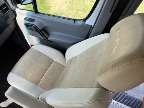 Used 2017 Mercedes-Benz Sprinter 3500 image 66