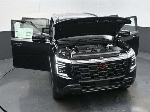 New 2025 Nissan Armada PRO-4X w/ Pro-4X Premium Package image 38