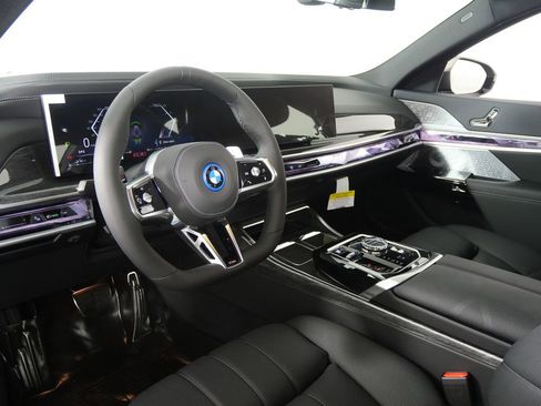 New 2026 BMW 750e xDrive w/ Executive Package image 13
