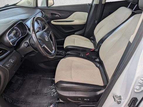 Used 2018 Buick Encore Preferred image 15