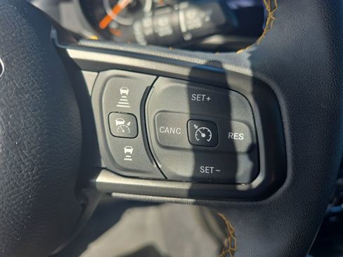 Used 2024 Jeep Wrangler Sport S image 24