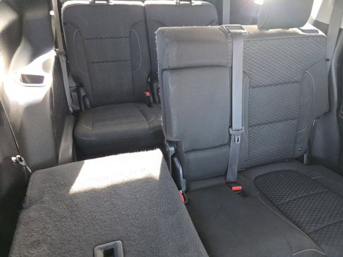 Used 2019 GMC Acadia SLE image 29