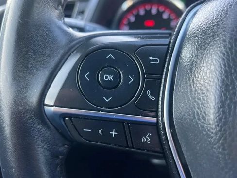Used 2020 Toyota Camry XSE FWD image 45
