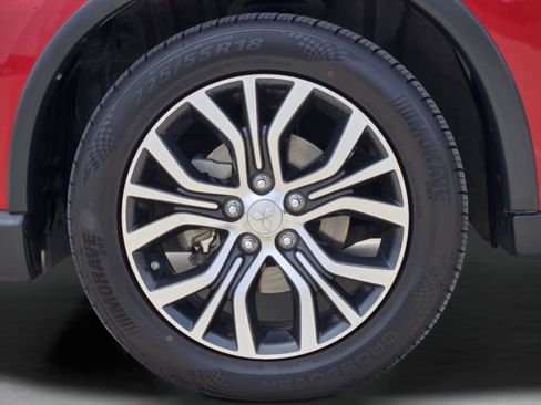 Used 2017 Mitsubishi Outlander ES FWD image 32
