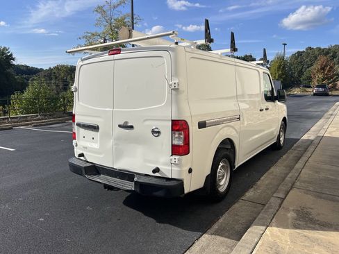 Used 2020 Nissan NV 2500 S image 5