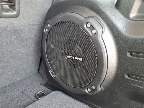 Used 2021 Jeep Wrangler Unlimited Sahara AWD/4WD image 15