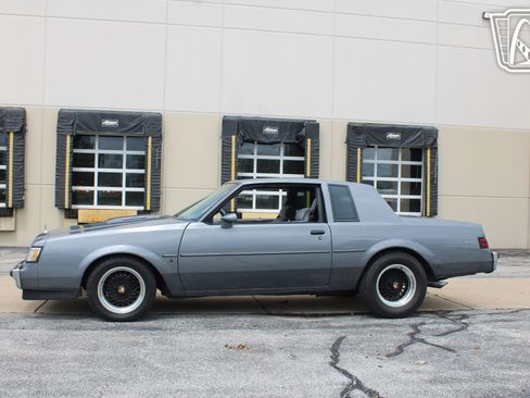 Used 1987 Buick Regal Coupe RWD image 22