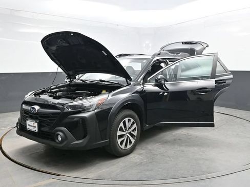 Used 2023 Subaru Outback Premium AWD/4WD image 51
