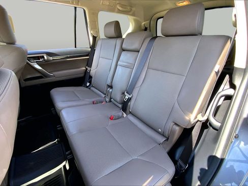 Used 2023 Lexus GX 460 Premium w/ Premium Package AWD/4WD image 21