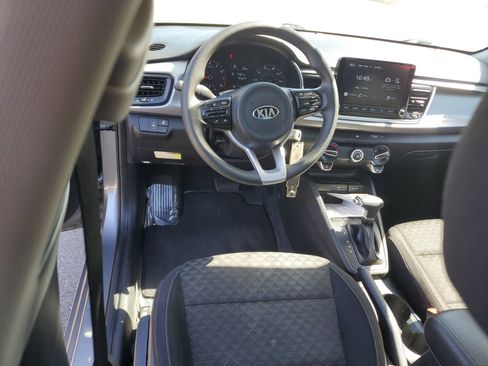 Used 2021 Kia Rio S FWD image 11