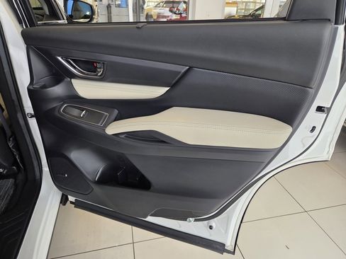 Used 2024 Subaru Ascent Limited w/ Technology Package image 32