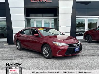 Used 2017 Toyota Camry SE w/ Moonroof Package