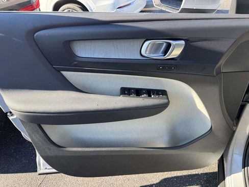 Certified 2023 Volvo XC40 B5 Plus w/ Driver Assist Package image 14