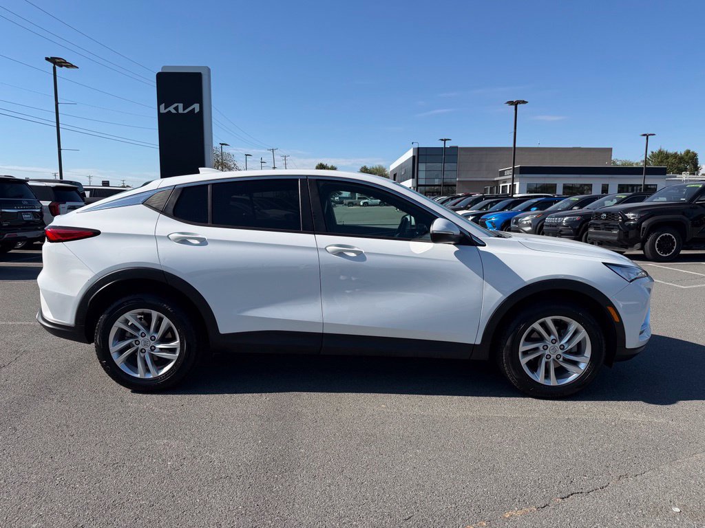 Used 2024 Buick Envista Preferred FWD image 8