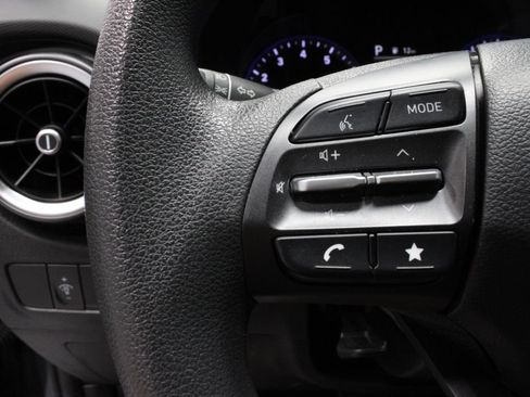 Used 2022 Hyundai Kona SE FWD image 26