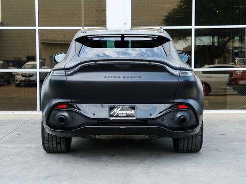 Used 2023 Aston Martin DBX AWD/4WD image 10