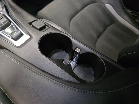 Used 2020 Chevrolet Camaro SS image 25