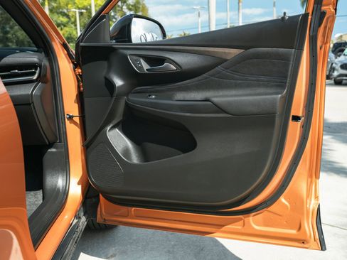 Used 2024 Buick Envista Sport Touring w/ Convenience I Package image 38