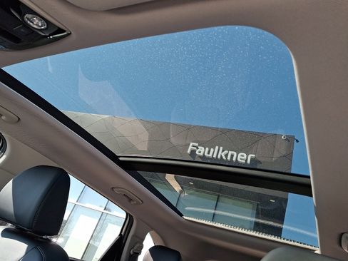 Used 2025 Kia Sorento EX w/ EX Panoramic Sunroof Package image 15