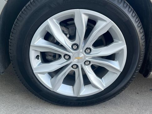Used 2024 Chevrolet Malibu LT FWD image 26