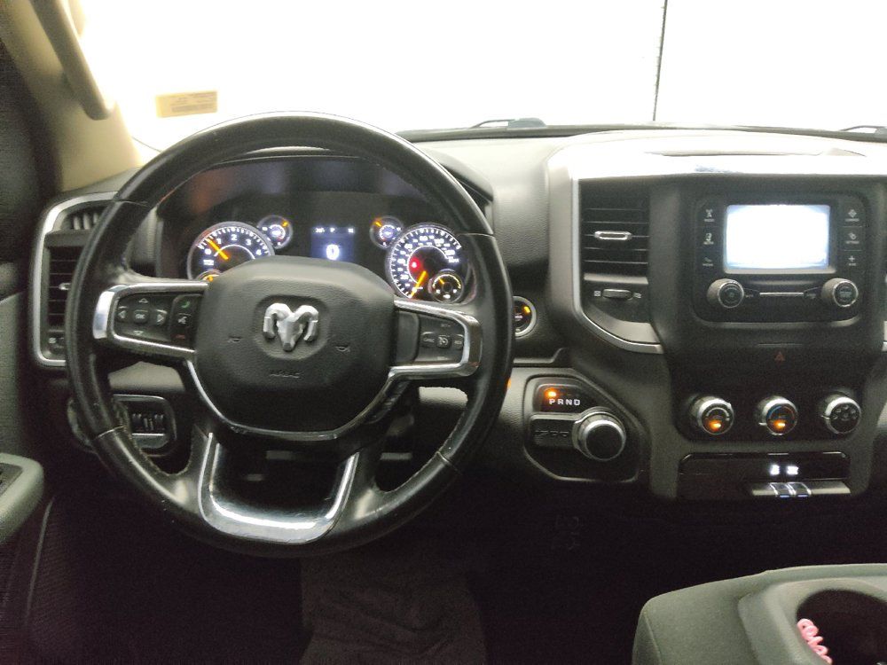 Used 2019 RAM 1500 Big Horn RWD image 22