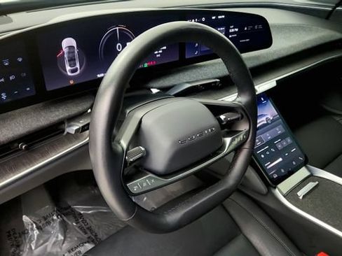 Used 2025 Lucid Air Pure RWD image 48