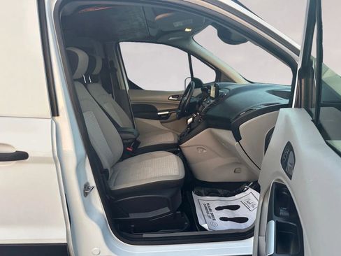 Used 2019 Ford Transit Connect XLT FWD image 22