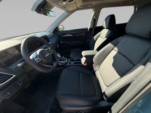 New 2026 Kia Seltos SX image 9