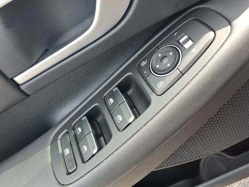 Used 2024 Hyundai Sonata SEL AWD/4WD image 16