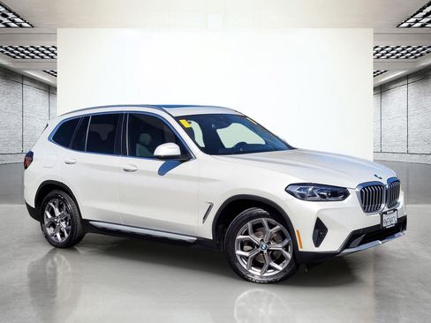 Used 2023 BMW X3 xDrive30i w/ Convenience Package image 2