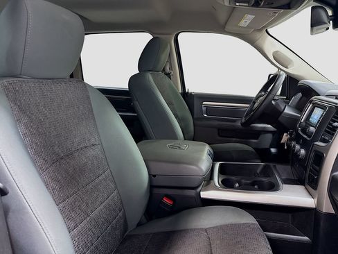 Used 2018 RAM 1500 Outdoorsman AWD/4WD image 26